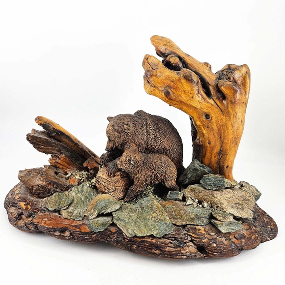 Vintage Bear mom cub figurine on wood slab w slate rock details 12" - Picture 1 of 6
